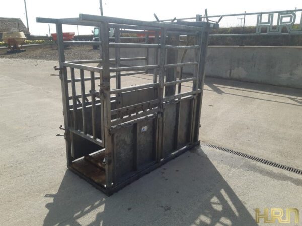 IAE Cattle Crush (Used) 11035699