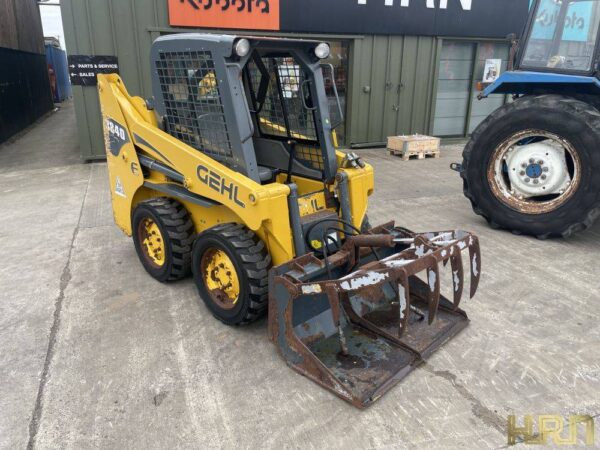 GEHL 3840 Skid Steer (2017) 12012271