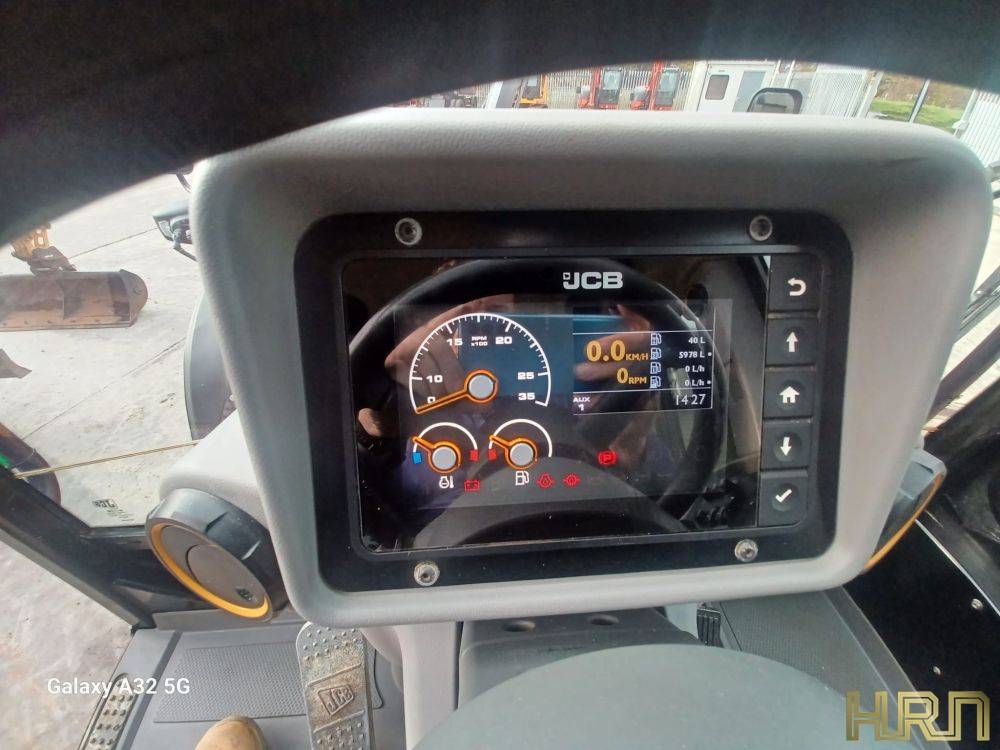 JCB TM320S (2021) 12012310 - Image 15