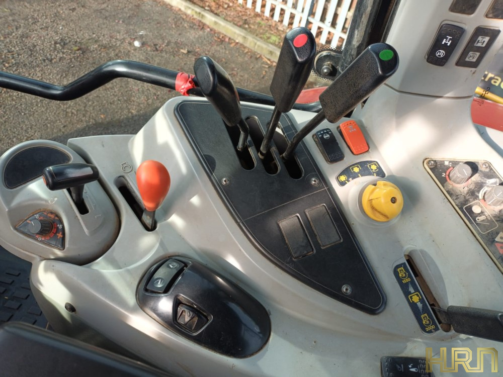 Massey Ferguson 5480 Dyna 4 (2008) 12012039 - Image 20