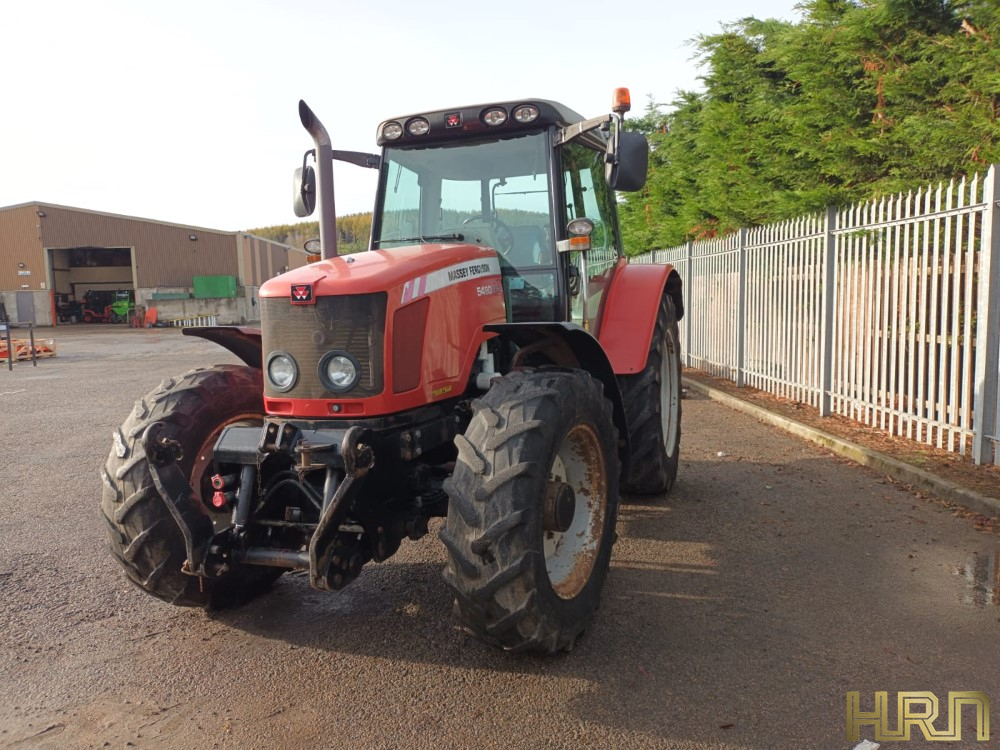 Massey Ferguson 5480 Dyna 4 (2008) 12012039 - Image 11