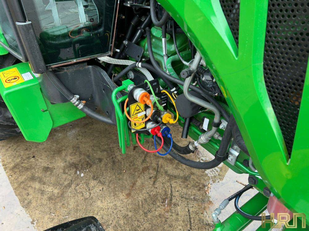 John Deere 4049R (2019) 12012249 - Image 12