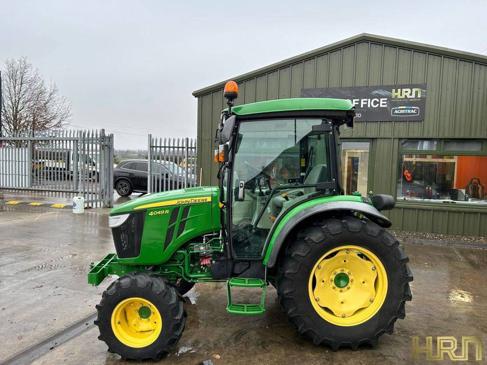 John Deere 4049R (2019) 12012249 - Image 9