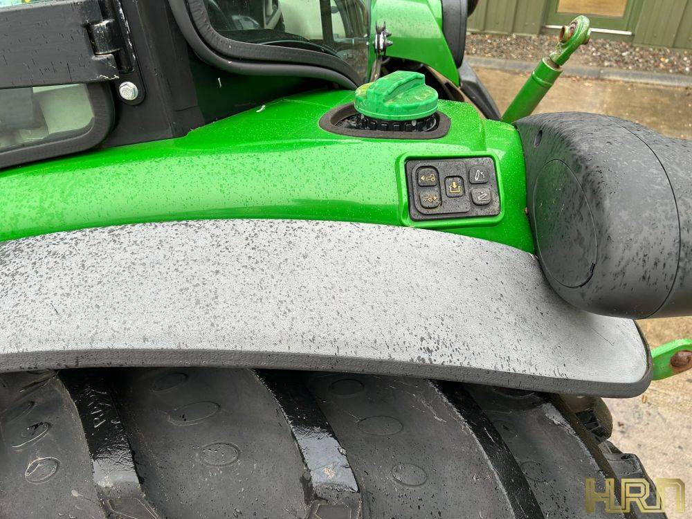 John Deere 4049R (2019) 12012249 - Image 10
