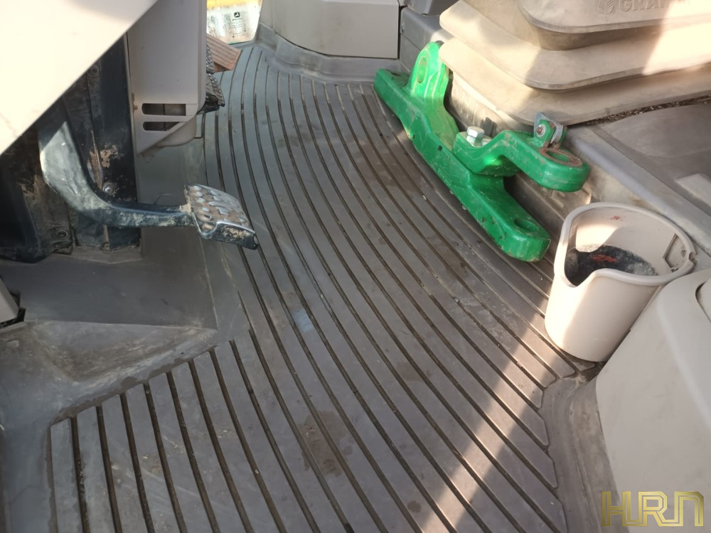 John Deere 6110M (2019) 71037380 - Image 17