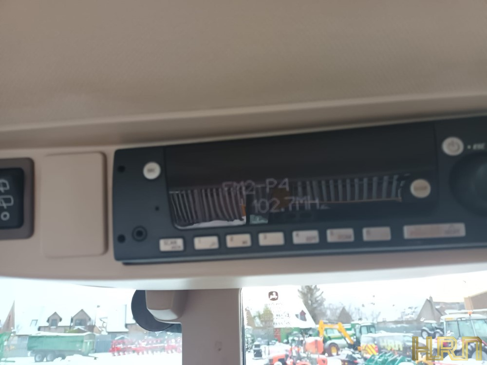 John Deere 6120M (2022) 12012382 - Image 11