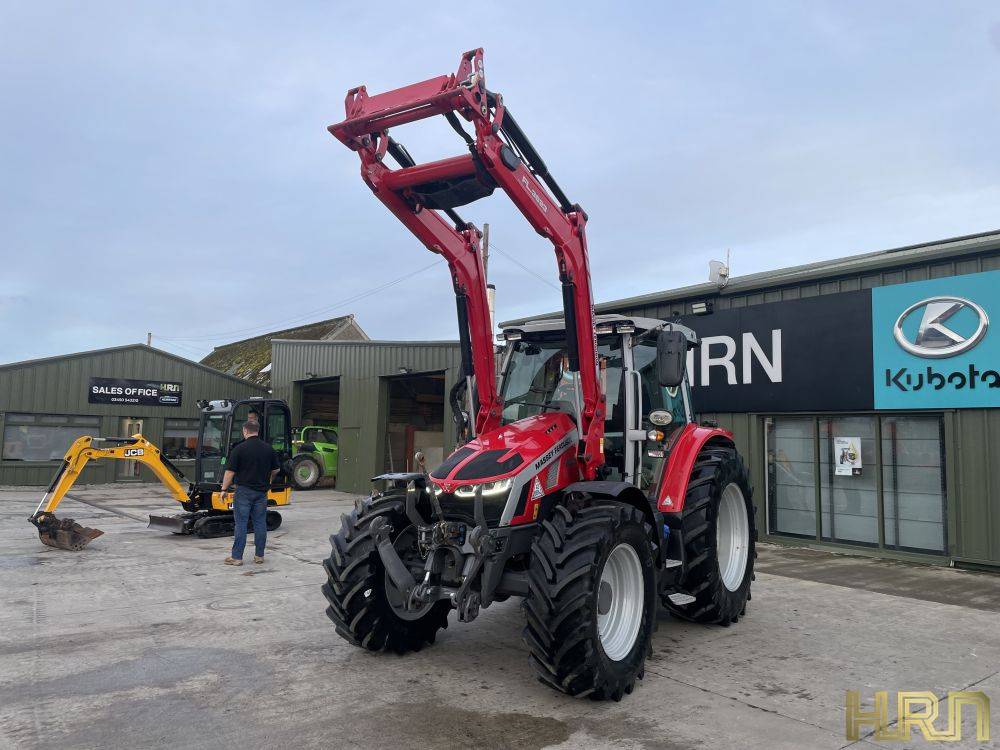 Massey Ferguson 5S.125 (2021) 71037038 - Image 3