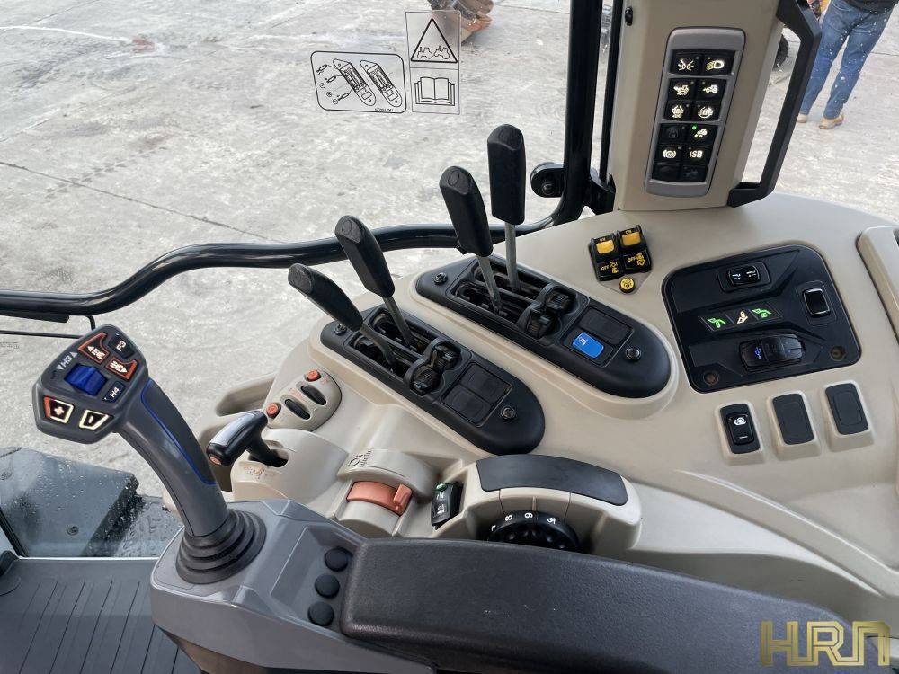 Massey Ferguson 5S.125 (2021) 71037038 - Image 16