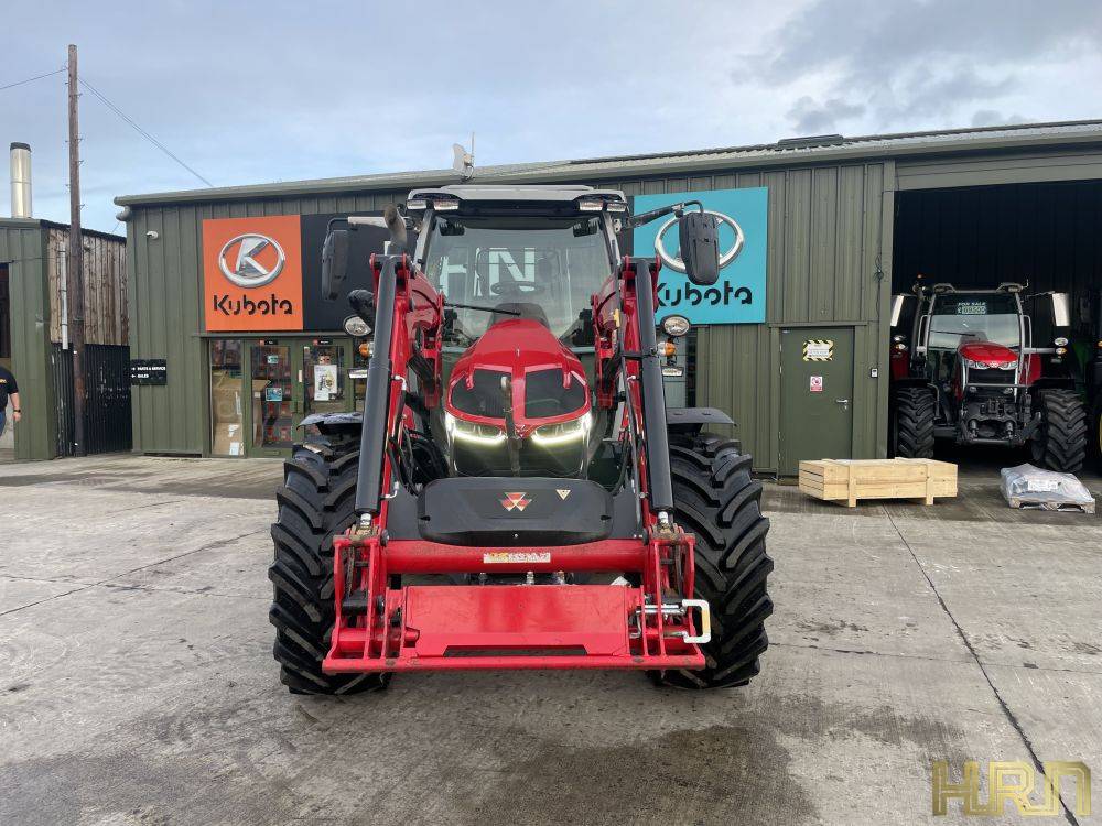 Massey Ferguson 5S.125 (2021) 71037038 - Image 5