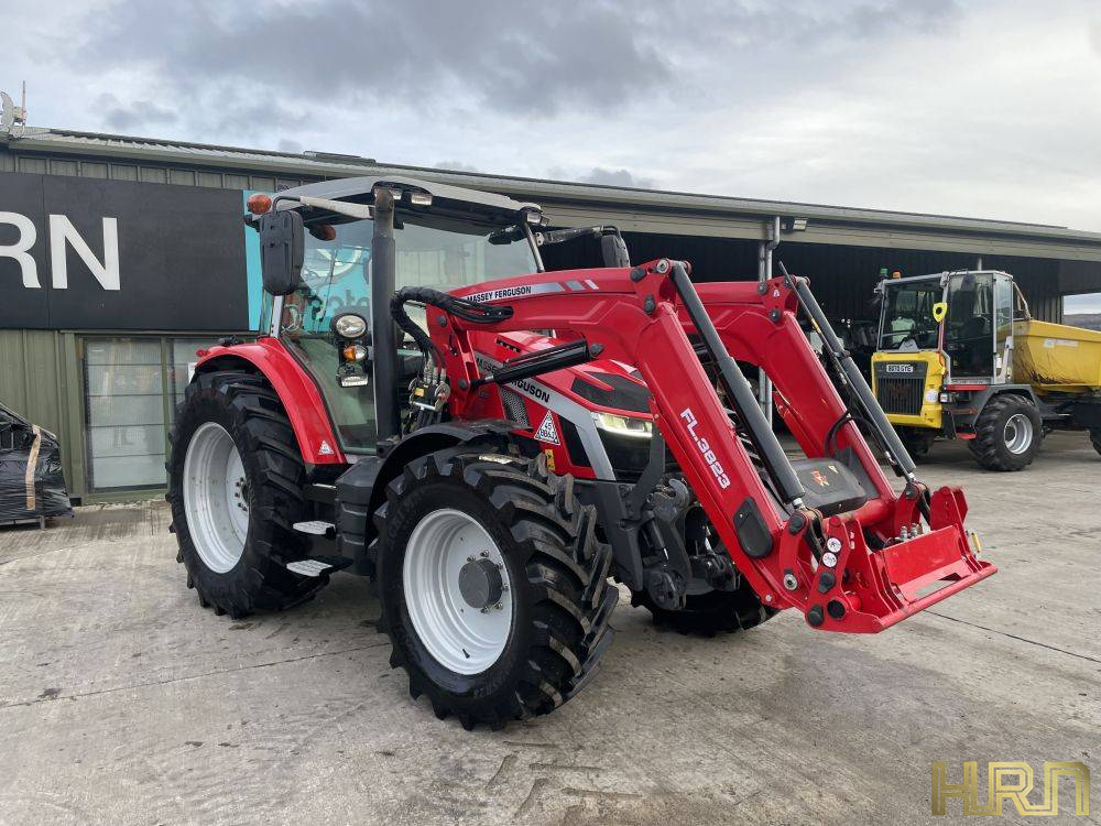 Massey Ferguson 5S.125 (2021) 71037038 - Image 6