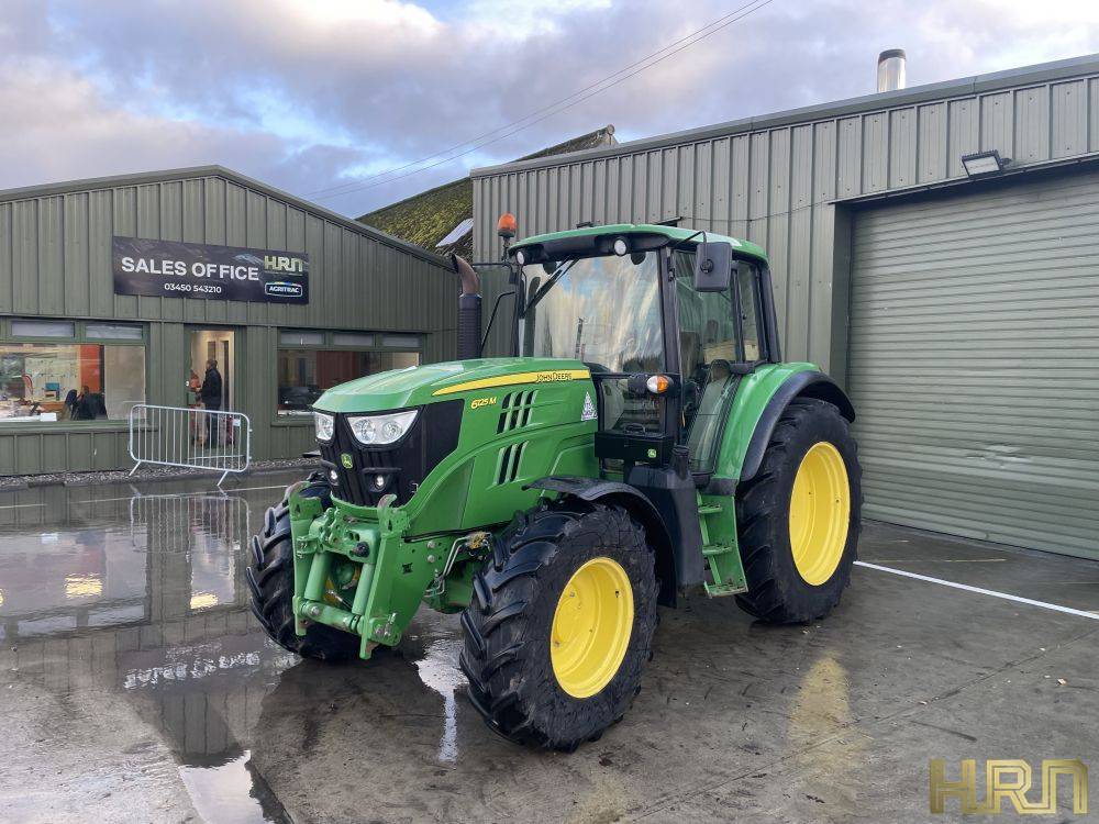 John Deere 6125M (2015) 12012443