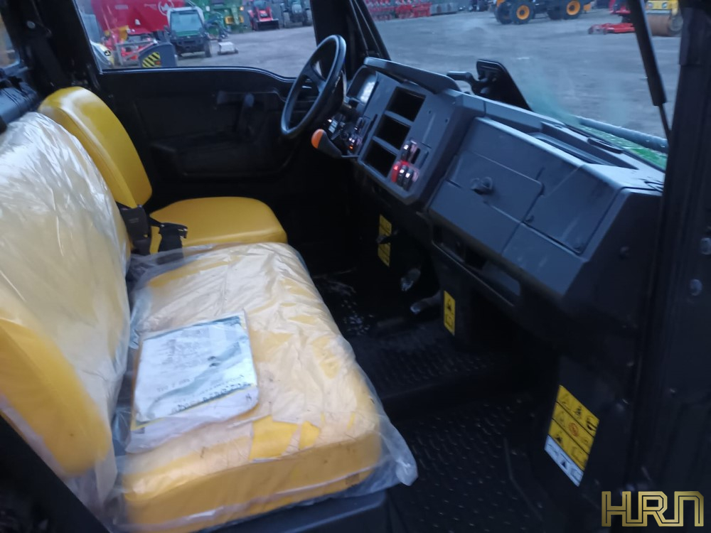 John Deere XUV 865m Gator (2023) 12012250 - SOLD - Image 12