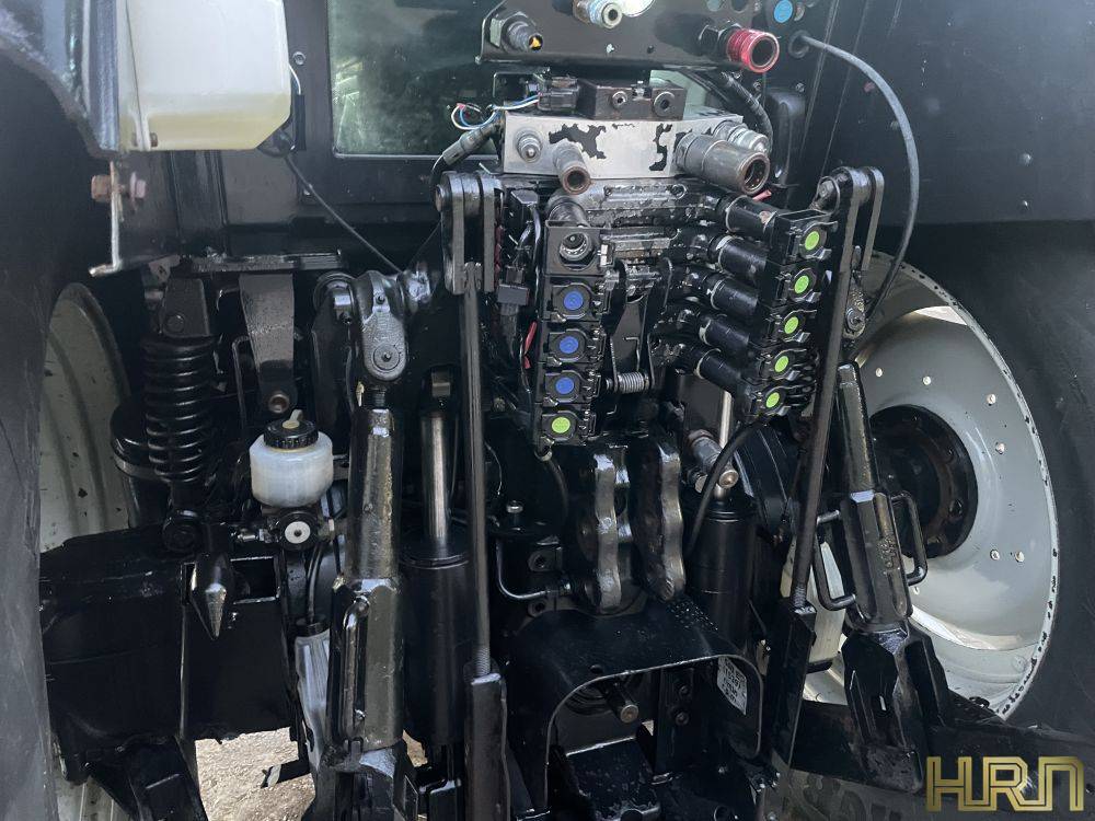 Valtra T182 (2009) 71037515 - Image 12